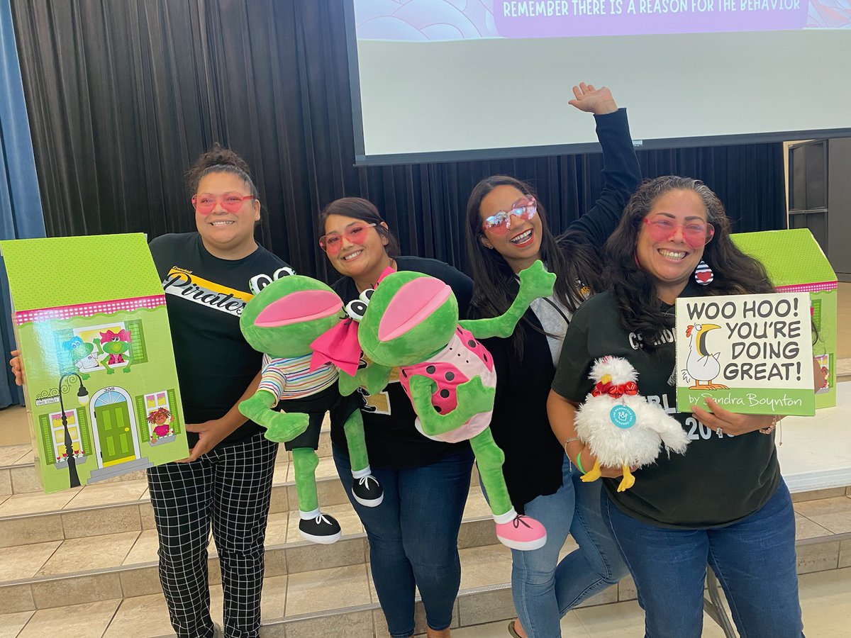 🏴‍☠️ Meet our Pre-K team 🏴‍☠️

Left to right:
Ms. Garcia, Ms. Rangel, Mrs. Cruz and Ms. Alaniz