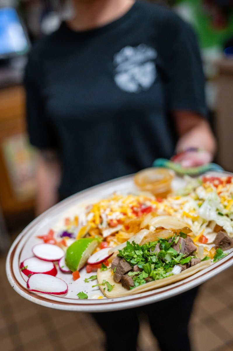 eltapatioaz's tweet photo. Tacos, enchiladas, and so much more –- our menu is a journey through Mexico's vibrant culinary landscape. Come on down to El Tapatio and dive into a world of mouthwatering tradition. https://t.co/9jLJgFQv4x