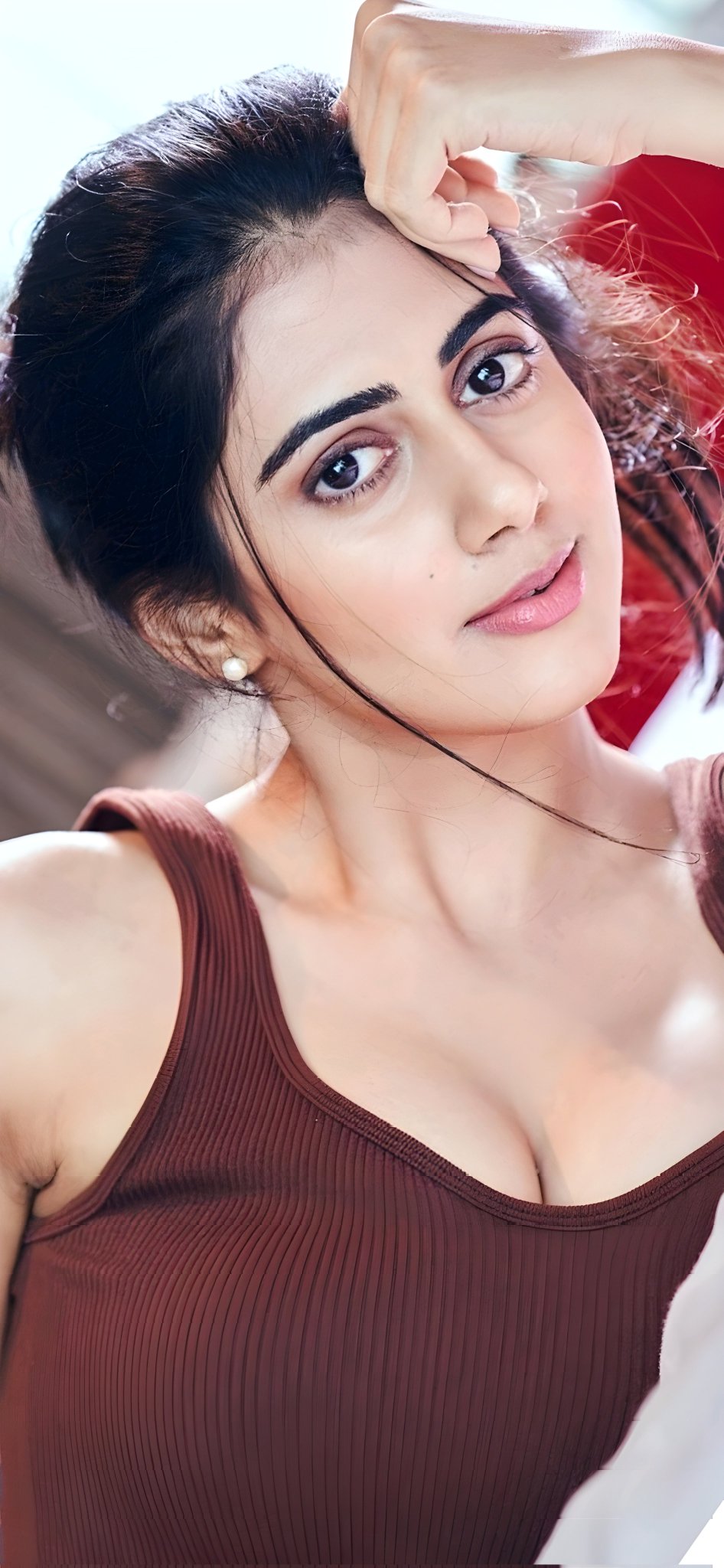 F3L2mp_aIAAsMrS?format=jpg&name=large