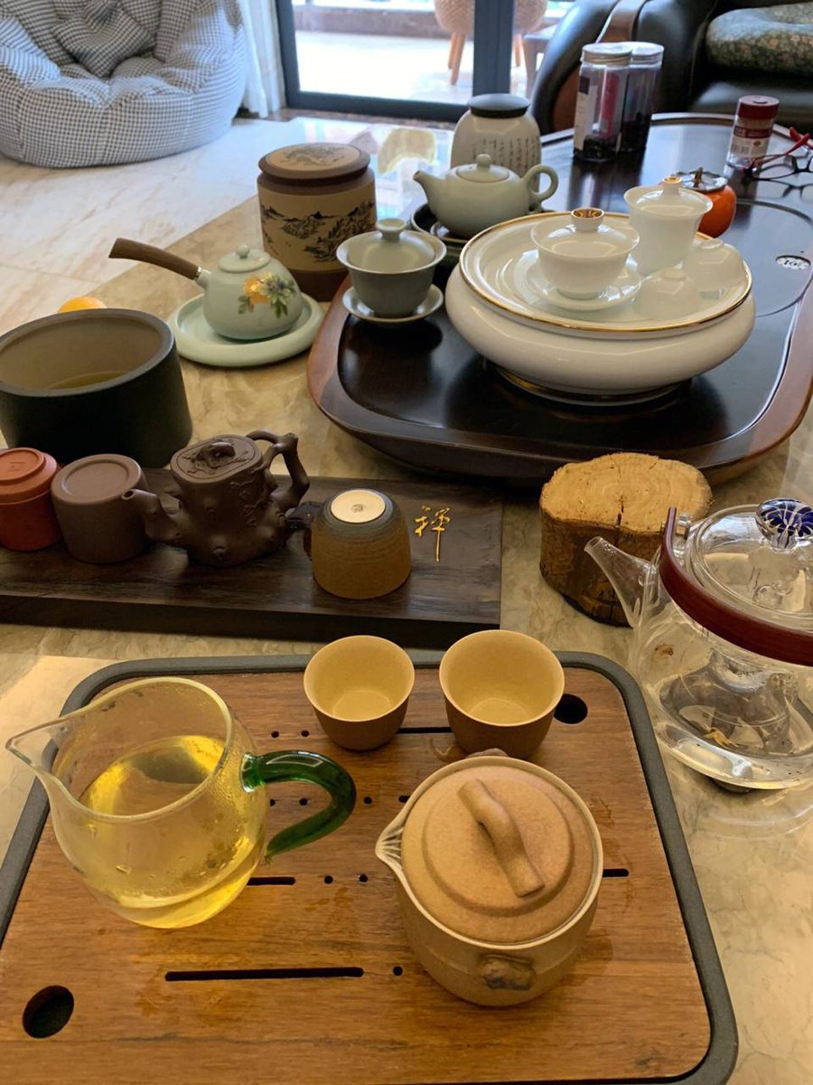 iRunDisMixtapes's tweet image. Accompanied by tea, life can be looked forward to.