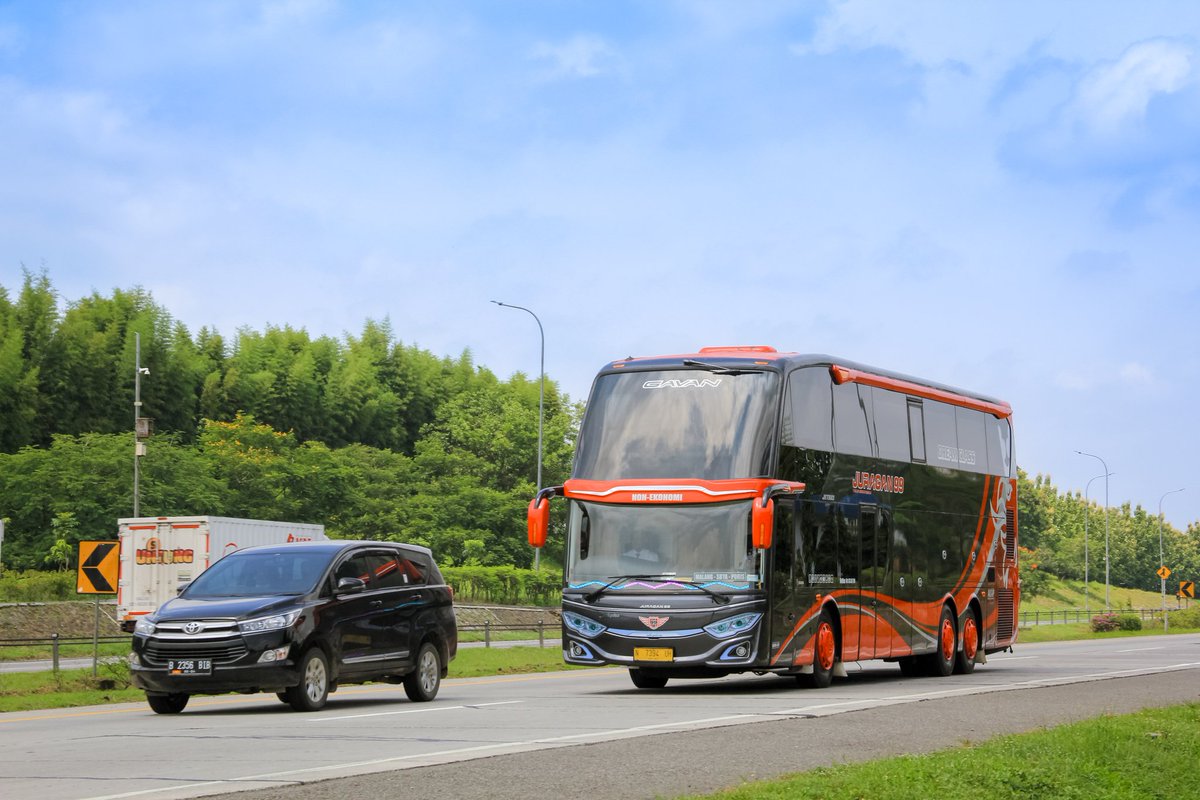 Ayah_Navisha's tweet photo. Double Decker https://t.co/3NWE1RyC7z