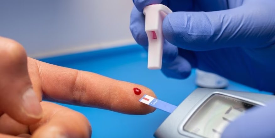 CTuConsulta's tweet photo. #Ladiabetes es una enfermedad crónica que afecta a millones de personas en todo el mundo. En este artículo, exploraremos los diferentes tipos de diabetes, cómo se diagnostica, las posibles consecuencias para la salud y los tratamientos disponibles. https://t.co/Qy9CJtjHGa