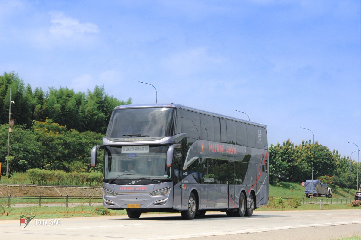 Ayah_Navisha's tweet photo. Double Decker https://t.co/3NWE1RyC7z