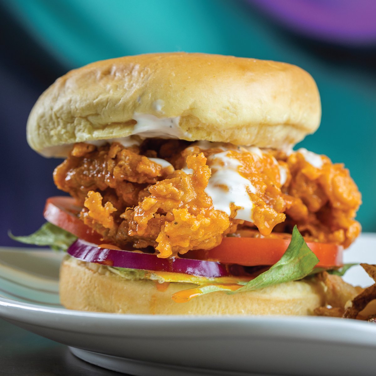 StayCafeChicago's tweet photo. Spice, Spice, Baby! Heat Up Your Lunch with our Wisconsin Chicken Sandwich! #Spicy #Chicago https://t.co/Ak82VZJ2MH