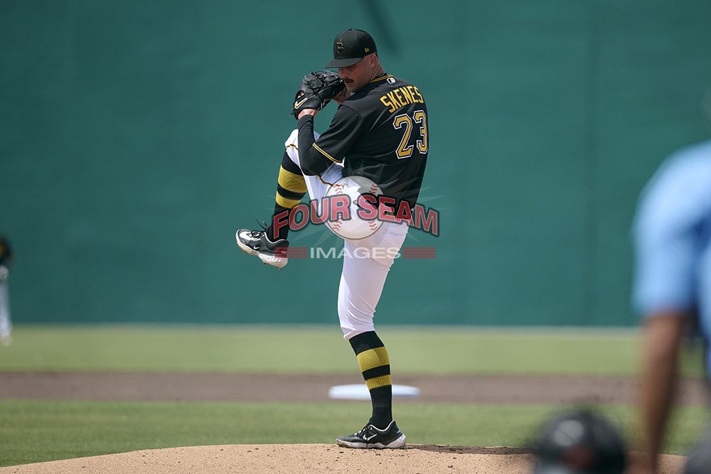 mikejanesphotog's tweet photo. The @Paul_Skenes makes his pro debut for the FCL @pirates; images at @FourSeamImages and @AP_Images , more to follow. https://t.co/v0fBqLny6m