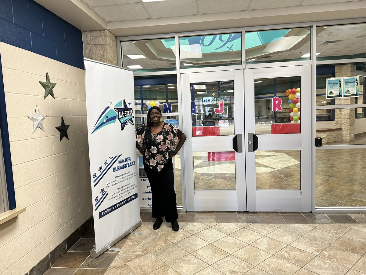 SpringISD_GCMH's tweet photo. #firstdayofschool #SchoolCounselor #GC&amp;MH Counselor Lanaux is on her way to pick up school uniforms…just in case there’s a family in need of help #Majorelementary https://t.co/0OVawSlfwH