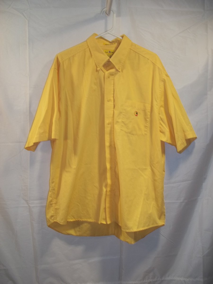 enchantedrealm3's tweet photo. Duck Head #Mens Button Down #Shirt Size XL Wrinkle Resistant Short Sleeve Yellow https://t.co/eD29mZxepN #depop #depopshop #depopapp #depopseller #enchantedrealmretail #clothing #menswear #wrinkleresistant #duckhead #buttondownshirt #preppy #casual #mensclothing #mensfashion https://t.co/xDZrFFjtHn