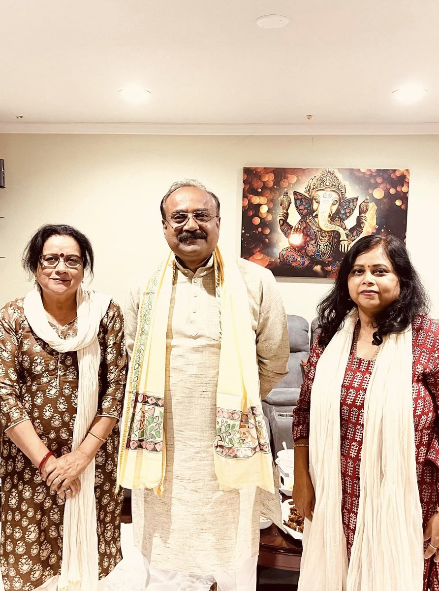 O2B2Bihar's tweet photo. #O2B2 Team met with @schaurasiabjp Ji from Digha constituency, Patna. It was really nice discussing NRI contributions for progress of Bihar #Bihar #sanjivchaurasia #O2B2 @mpathak02 https://t.co/SP0qTsS9tE