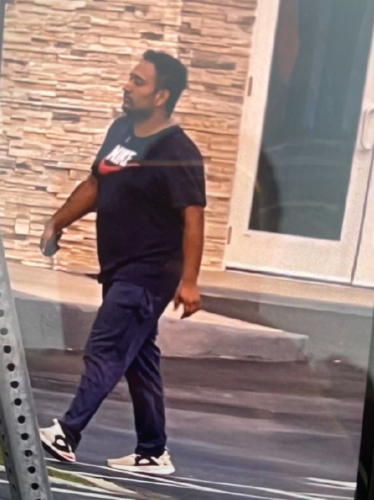 GwinnettPd's tweet photo. Gwinnett County Police detectives are seeking the public’s help in identifying a suspect who damaged government property.

More information: https://t.co/x56s899YAw https://t.co/qw4J5eKBGc