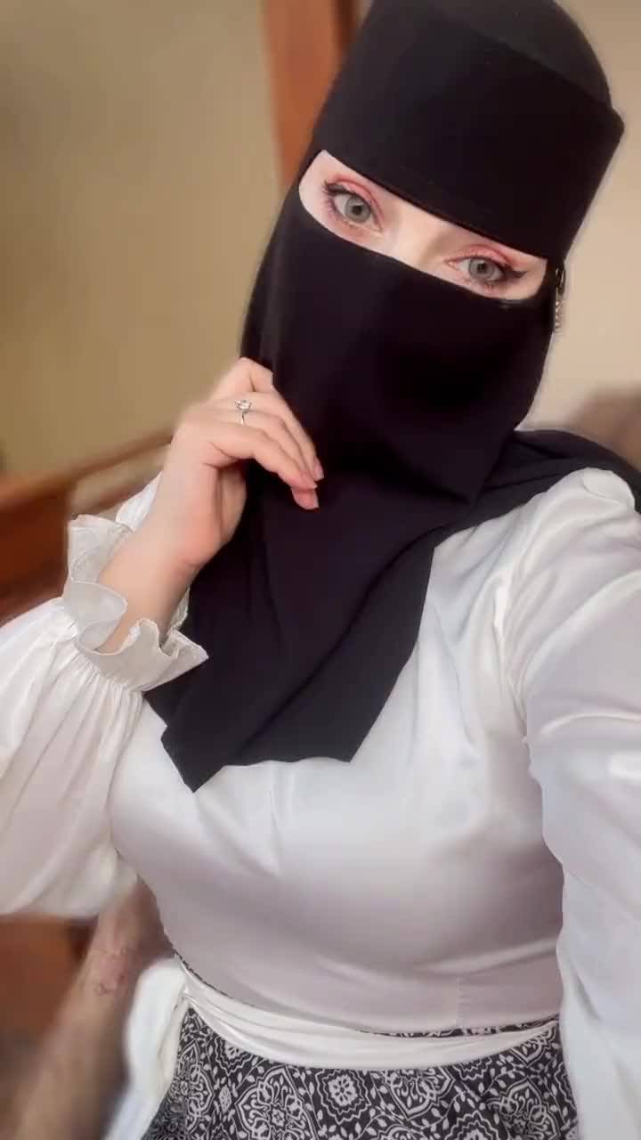 نصراويه للابد💛🇸🇦 on X: خميسكم فله ولياليكم تحلو معاي 💛💛  t.cowCzKpuBeeg  X