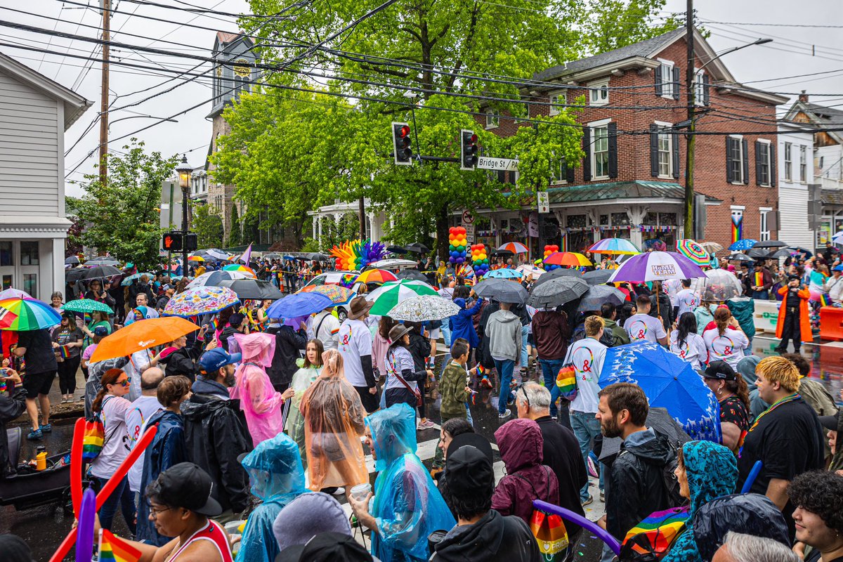 @LgbtqDay is celebrated on 8/10 of each year! Its goal is to raise awareness worldwide about the importance of #LGBTQTravel 🏳️‍🌈 #NewHopeCelebrates is a 501c3 nonprofit who drives educational activities & cultural events 💕 See photos of our 20th Anniversary 🎉 #LGBTQTourism