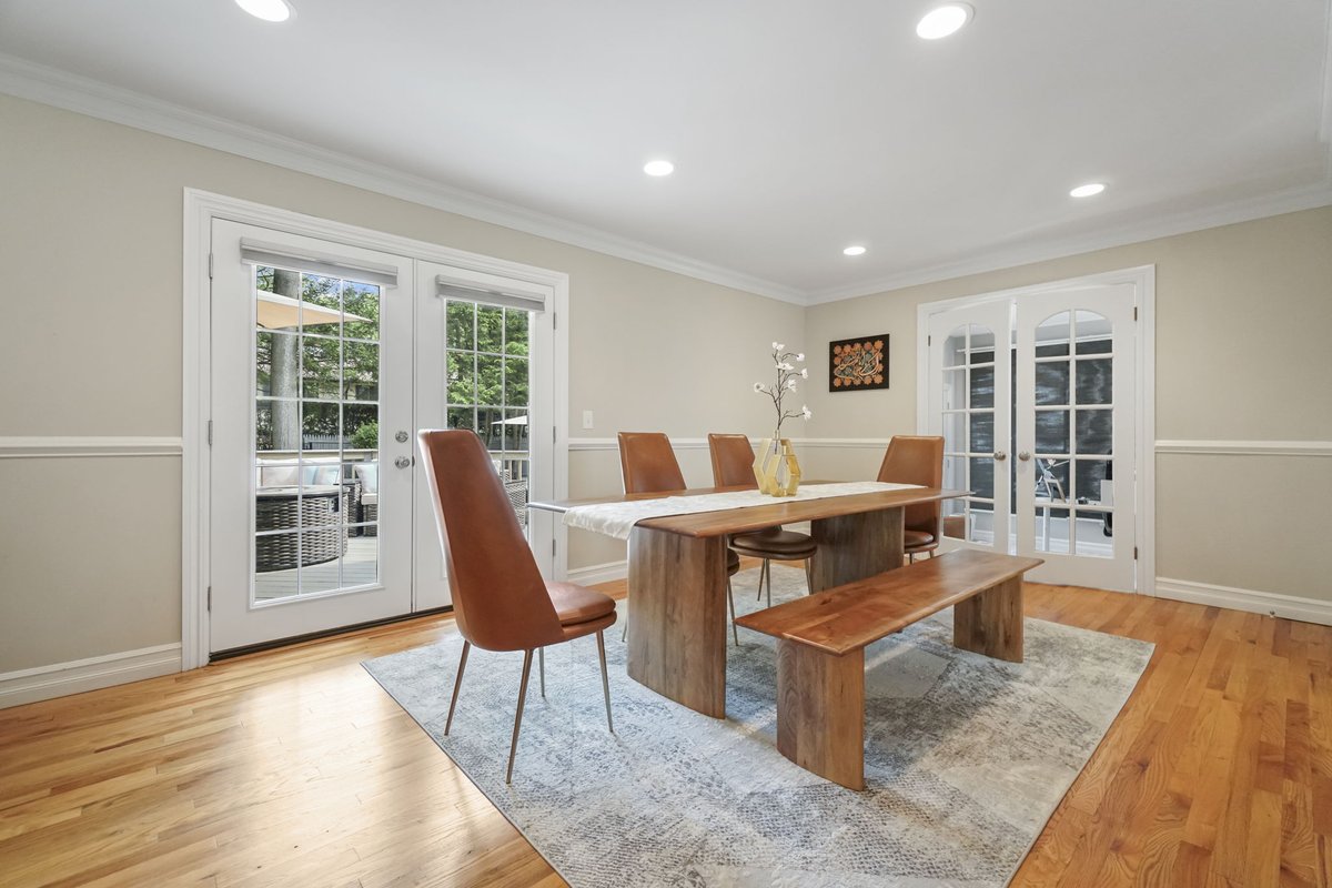 TheAdamoGroupNJ's tweet photo. SOLD! 20 Dorotockeys Ln in Old Tappan, NJ #sold #njrealestate #RealEstate #homesold https://t.co/IRVjyzN7Bv