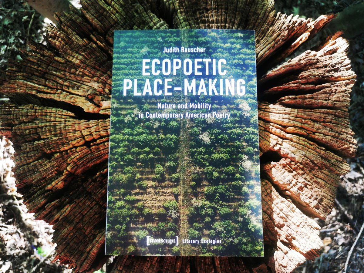 Today, I received the author copies of my #newbook 'Ecopoetic Place-Making: #Nature and #Mobility in Contemporary American #Poetry'. Then I took it for a walk. 😊🚶‍♀️📗 #ecocriticism #MobilityStudies #AmericanStudies