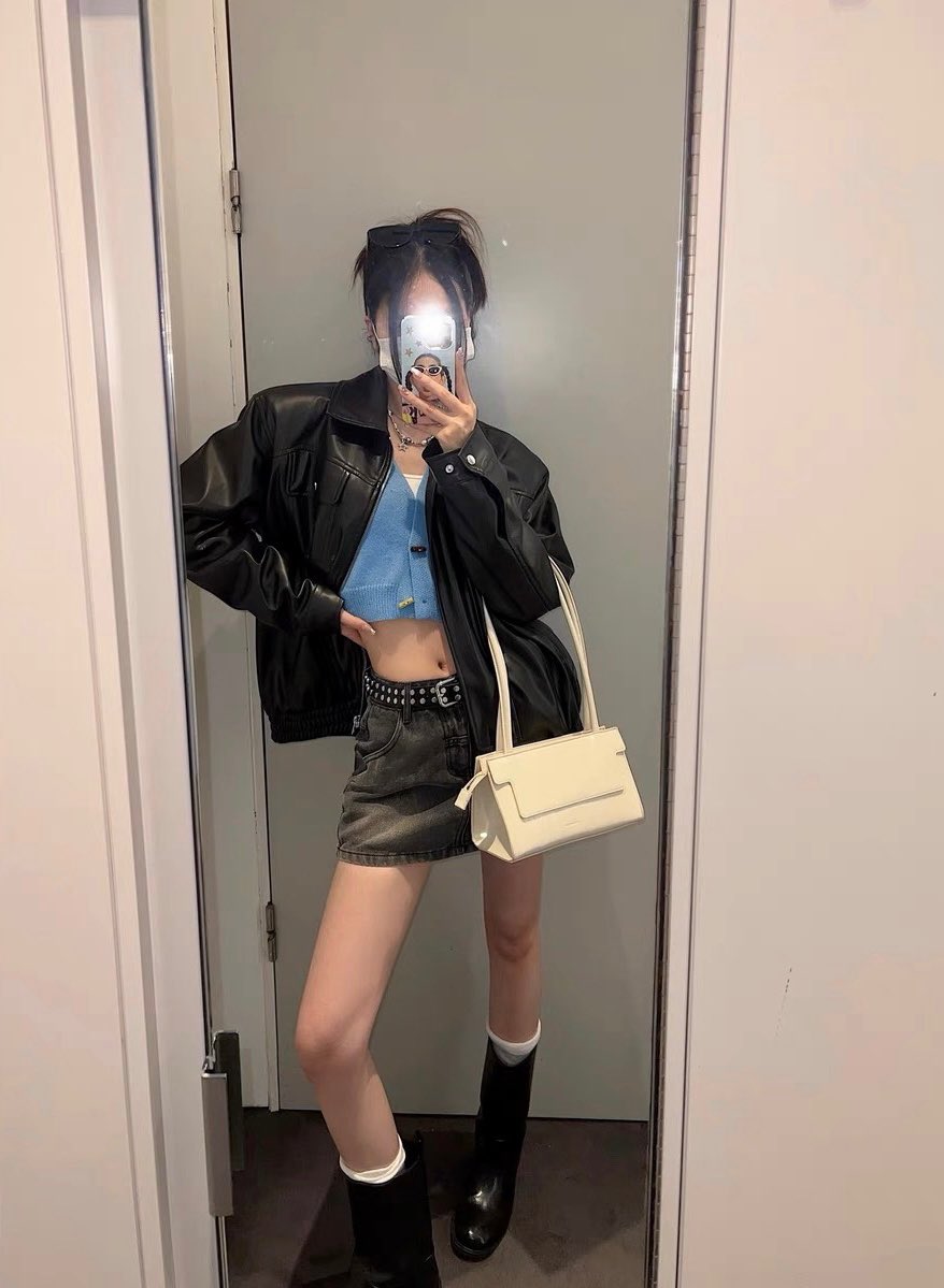 sxxxxxpx's tweet image. โล๊ะตู้เสื้อผ้า มีเยอะมากๆๆๆ

🥣  แบรนด์ig มือ1 มือ2 ใส่ครั้งเดียว
🧴 รีทวิต ลด5฿ 
🛺 ค่าส่งเหมาๆ 35฿ 

#ส่งต่อเสื้อผ้า #ส่งต่อเสื้อผ้ามือสอง #ส่งต่อเสื้อผ้ามือ2 #เสื้อผ้ามือสองสภาพดี #เสื้อผ้ามือสอง #เสื้อผ้ามือสองราคาถูก  #โล๊ะตู้เสื้อผ้า  #เสื้อผ้ามือสอง #stylistshop