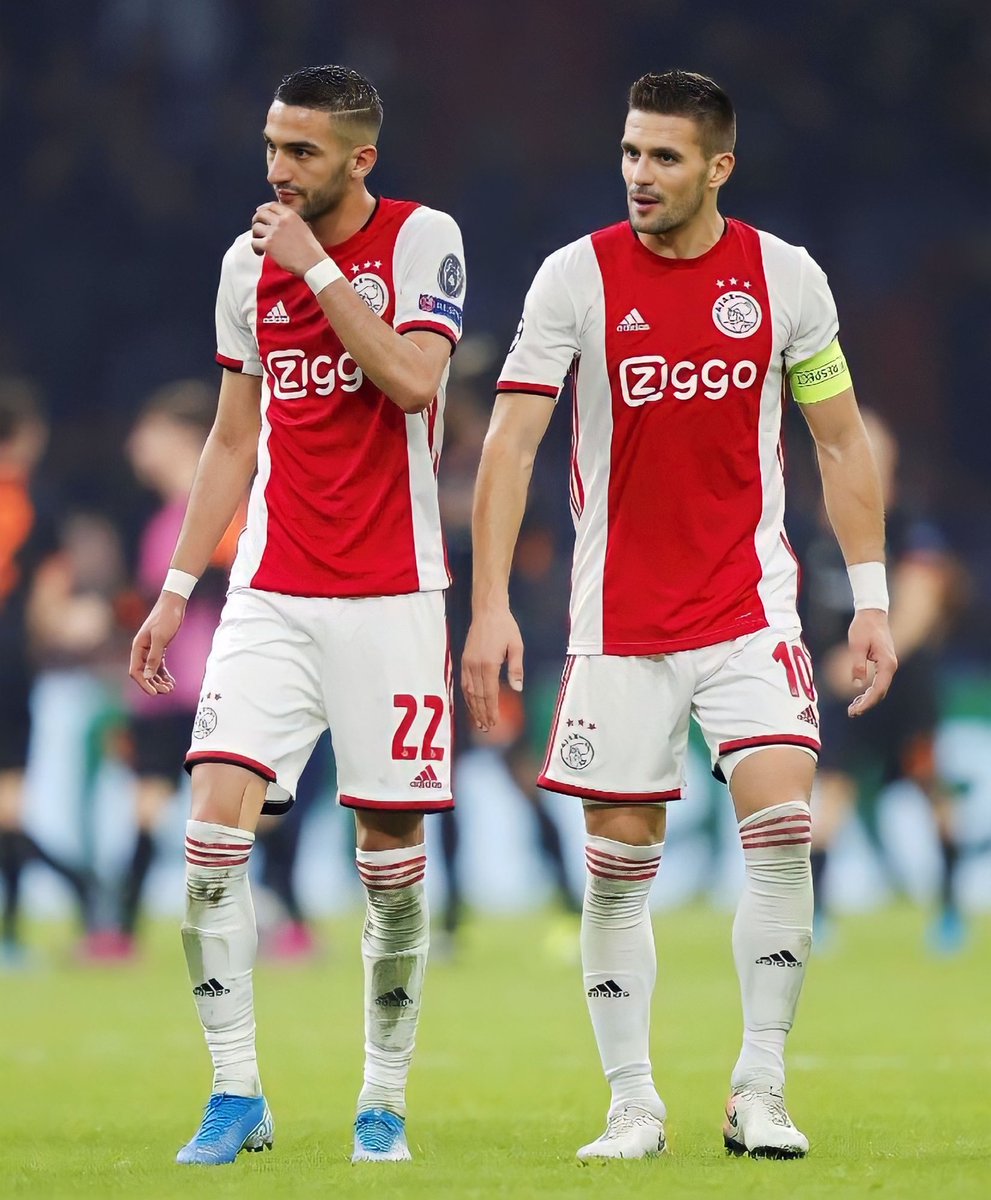 Fenerbahçe Hakim Ziyech ile yakın temas halinde bu iş bitebilir.

#ziyech #hakimziyech #fenerinmacivar #Fenerbahce #fenerbahçe