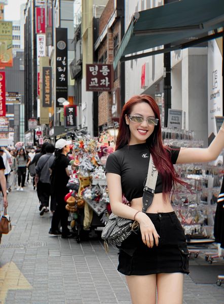 vutra_mi's tweet photo. đi du lịch hàn quốc https://t.co/mBFflnBPOv