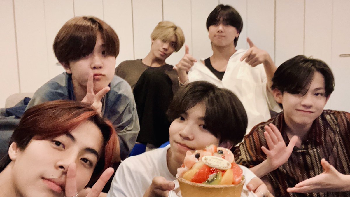 LIL_LEAGUE_'s tweet photo. 〖 #LILShot 📸 〗

#山田晃大誕生日おめでとう 🎂🤖

#LILLEAGUE #リルリーグ https://t.co/eTJ7qtfSMM
