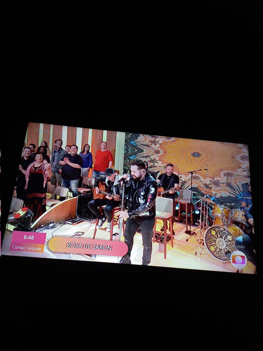 FaleiroBrendo's tweet photo. Orgulho!

Nasce uma Rosa outra vez!
#RosanoEncontro https://t.co/sRlIx9Tezu