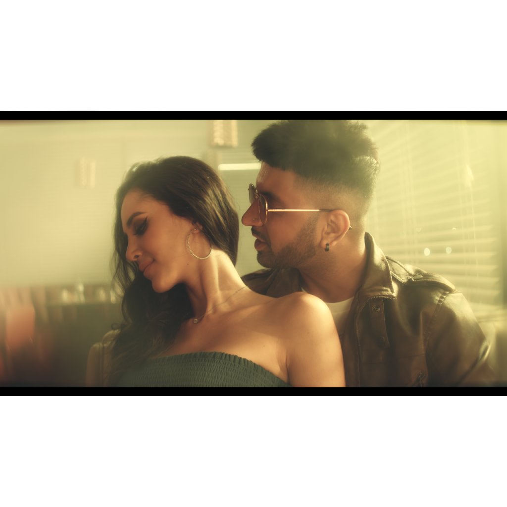 WCAPostStudio's tweet photo. Stillgrab of “Future Mehboob”
Singer - Akull
Dir- Amanninder Singh
DP - Shivashish
Colorist- Amit Kumar
#colorgrading #Distudio #musicvideo #song #video production #filmaking #director #dp #actor #singer #music https://t.co/YpKToSnRnT