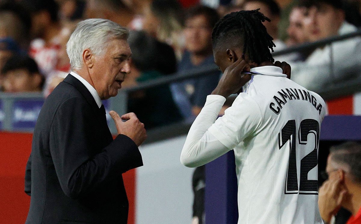 “Escúchame una cosa, morenito. Has jugado alguna vez de portero?”