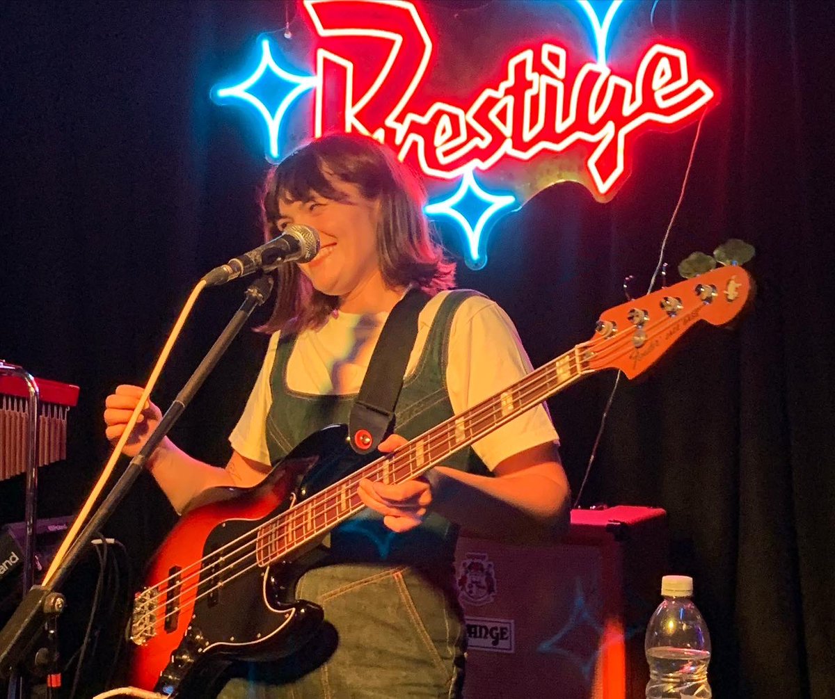 CranleyTowers's tweet photo. The mighty @G1RLRAY bestowing Prestige with their presence upon the stage of @roughtrade last night! ✨ https://t.co/3jLpMoEZRF