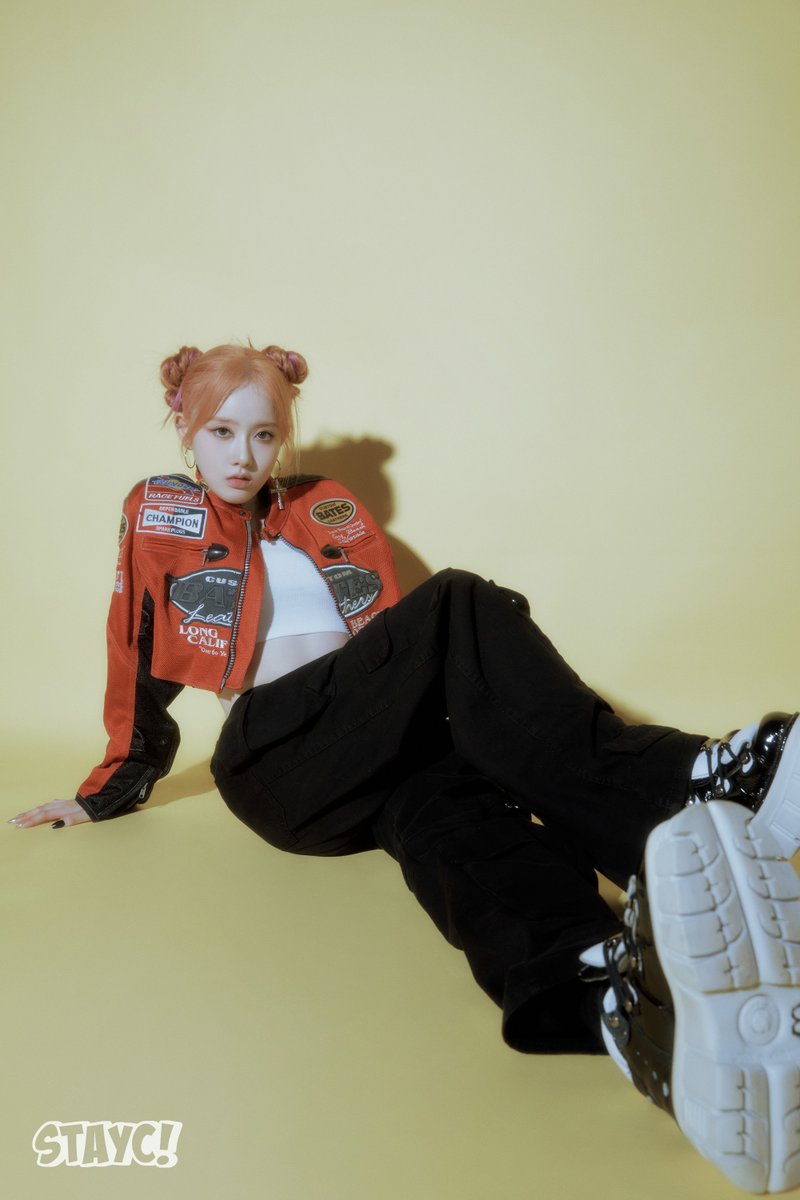 STAYC_official's tweet photo. STAYC(스테이씨)

The 3rd Mini Album
[TEENFRESH]
Concept Photo TEENFRESH Ver.
#Sieun #시은

🎧 2023.08.16 WED 6PM (KST)

#STAYC #스테이씨
#TEENFRESH #Bubble https://t.co/Uoy7umMMmJ
