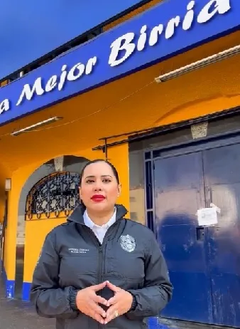 galvanochoa's tweet photo. #𝐓𝐰𝐢𝐭𝐭𝐞𝐫𝐚𝐭𝐢𝐄𝐧𝐃𝐢𝐧𝐞𝐫𝐨

"¿Se acuerdan de que Sandra Cuevas dijo que se iba a encargar de que La Polar no volviera abrir sus puertas? Pues falló, porque La Polar ya tiene todas sus puertas abiertas y está funcionando", escribe @CocteauTwiins. 

👉https://t.co/9RBjDncBk8