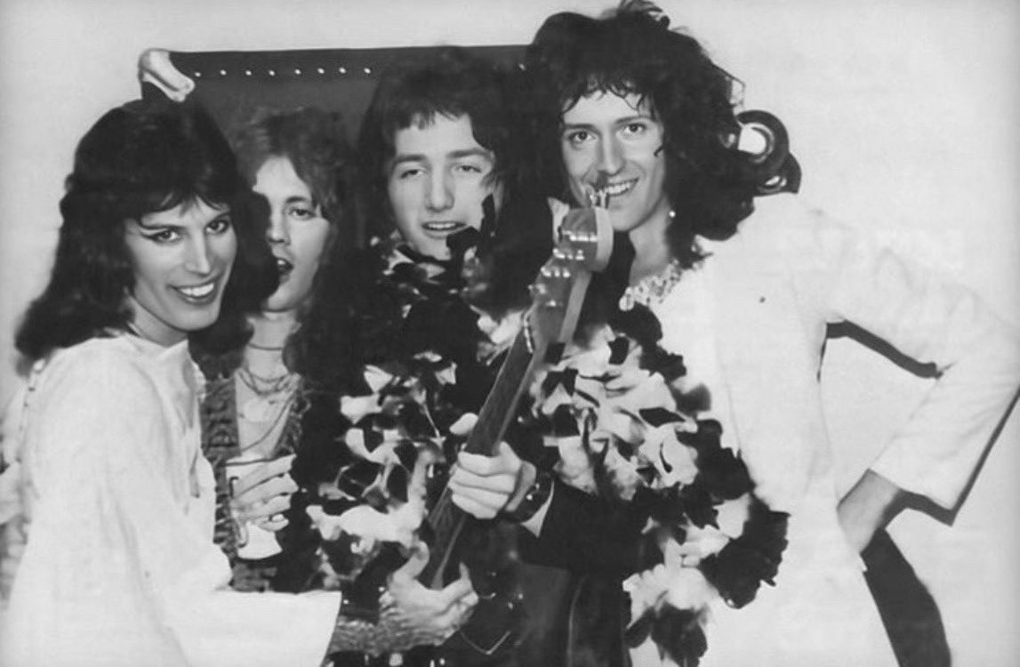 queen archive (@archiveofqueen) on Twitter photo 