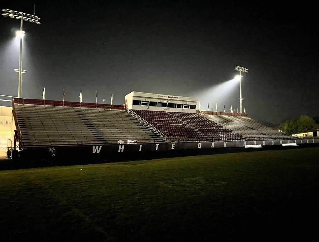 MARK YOUR CALENDAR! Fall Senior Night will be on Friday, October, 27th. This is a night to celebrate our Seniors that are involved in Fall activities. More info to come, start collecting pics for your posters!