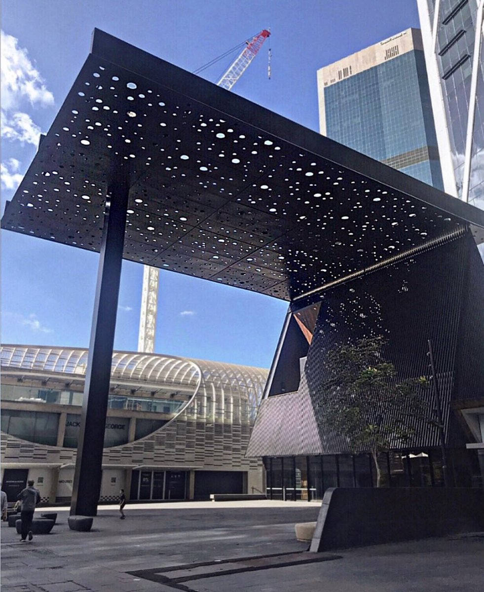 Milly Main tweet media