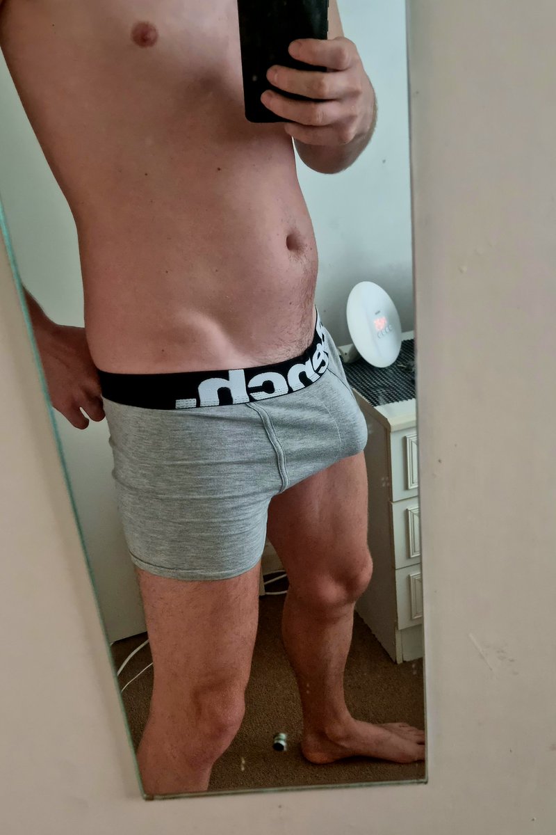 BrookeAndy777's tweet photo. RT if you wanna touch my πΆ
#gay #gayuk #gayundies #uklad #horny #underwear #onlyfans #gayonlyfans #discreetbi #bisexual #homemadegay #gaypride #Brighton https://t.co/mLMWOPYTlV