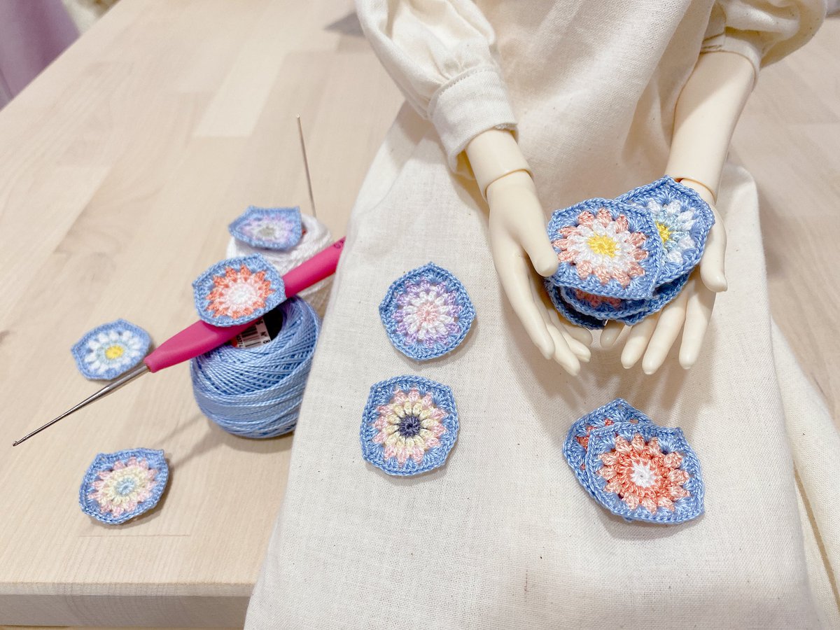 MJCs_FR's tweet image. Granny squares💕