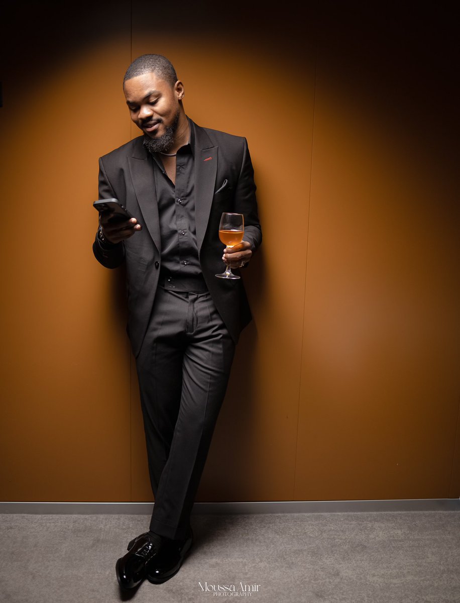 TonySnip3r tweet media