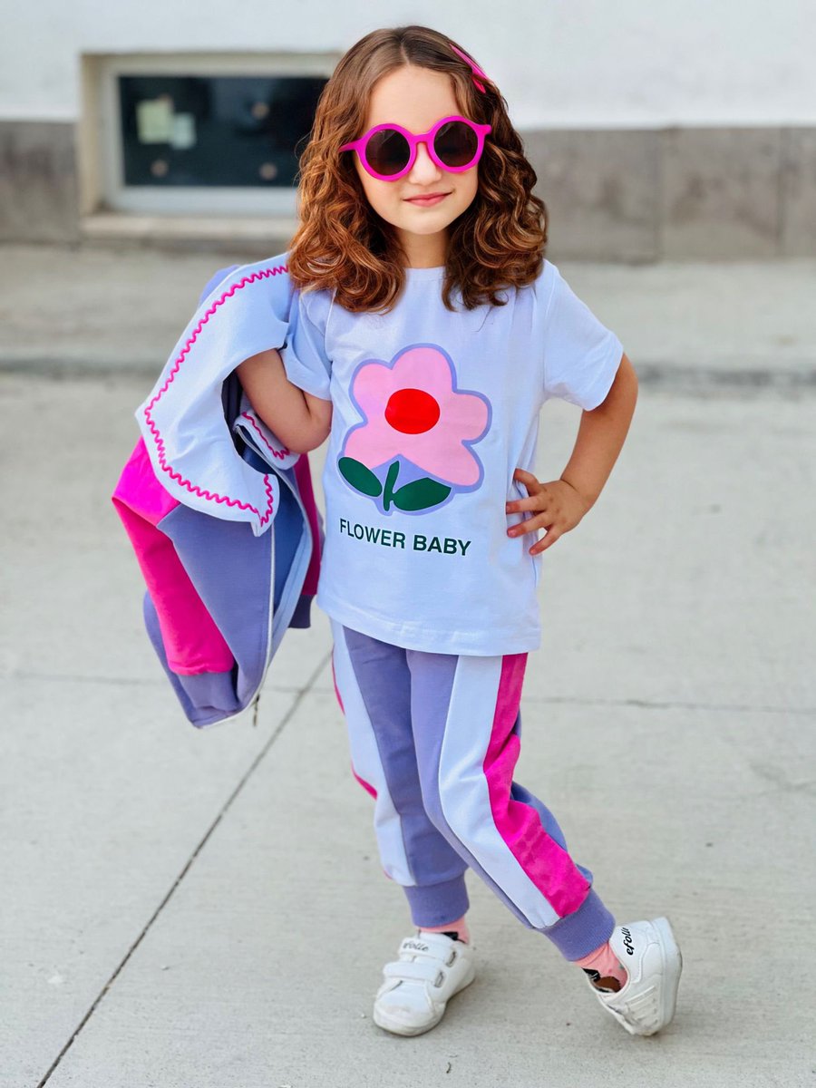 💞💞BENİM KIZIMDA HEM RAHAT HEM SPOR HEM TARZ OLSUN DİYORSANIZ İŞTEEE SİZİN İÇİN GELİYOR MODELİMİZ💞💞
🩷YAŞ ARALIĞI🩷
23/34/45/56/56/67/78/910
Sipariş için instagram.com/zeynosshopping…
Paredes De Gea Fredi Ndombele Antalya Juventus Nicolo Zaniolo #borsa Nelson Mehmet Şimşek Süper Lig