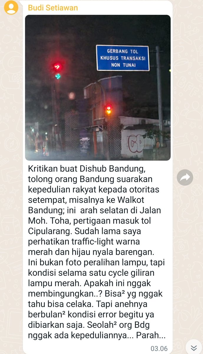 ilmi61's tweet photo. @AtcsBandung @dishubkotabdg maaf, dapat titipan pesan dari seorang teman, ttg traffic light yg error di pertigaan Jl. M. Toha - akses tol purbaleunyi... https://t.co/jJ8F0T1ufo