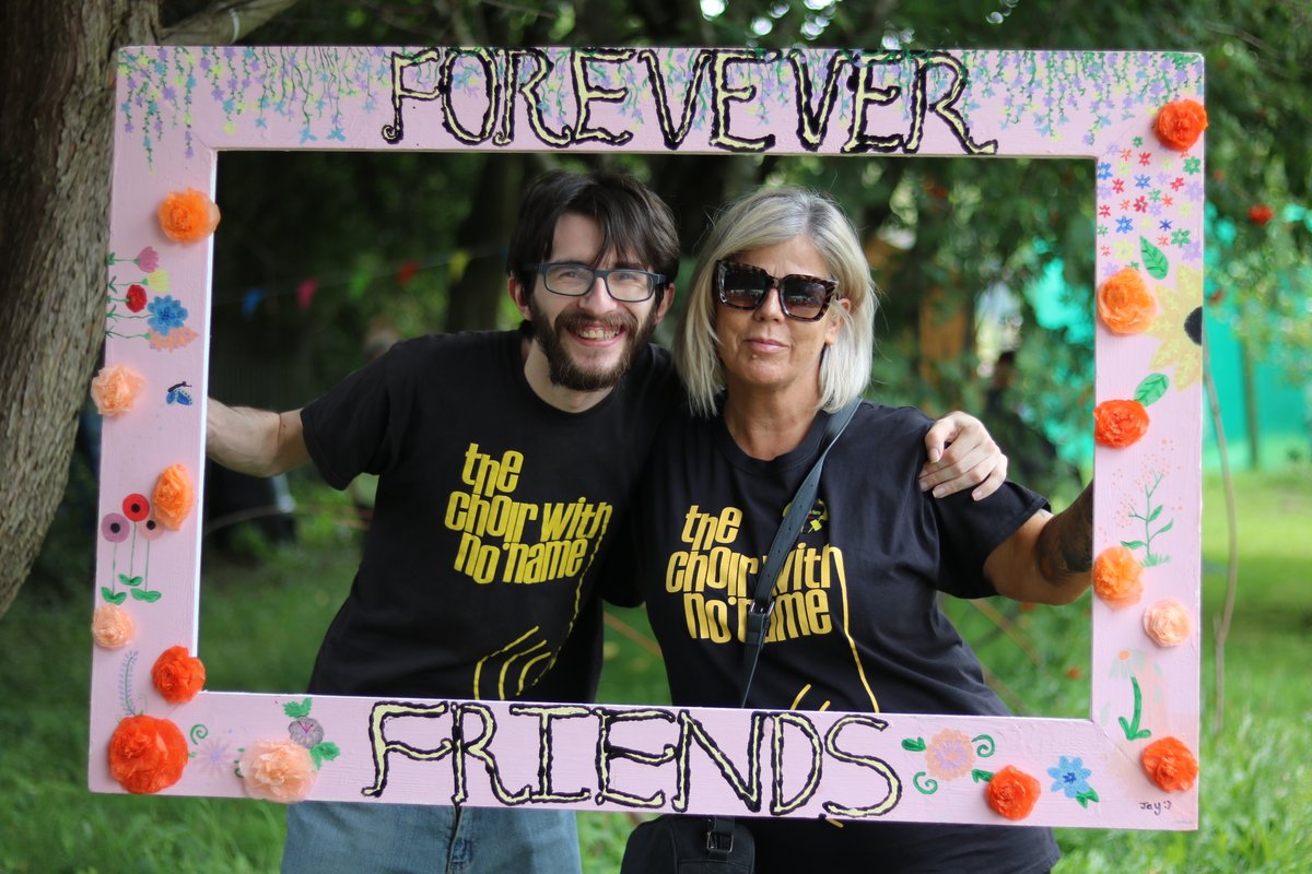 PSSpeople's tweet image. We’d like to do an even bigger thank you to @Zest_uk, @BringTheFirePro, Busk With Us, @ChoirwithNoName, the Making Days Choir, Sing Sing Sing, and the Strumbrellas for helping us put on a show-stopping day.

Roll on Farm Fest 2024! #Community #MakingDays #WellbeingCentres #PSS