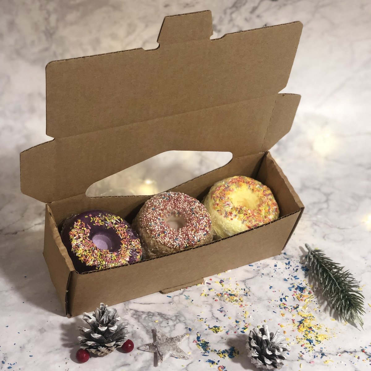 HandmadeFizz's tweet photo. Bath bomb Gifts. #GiftsUK #UKGiftHour #UKGifts https://t.co/yKkiboV4UD