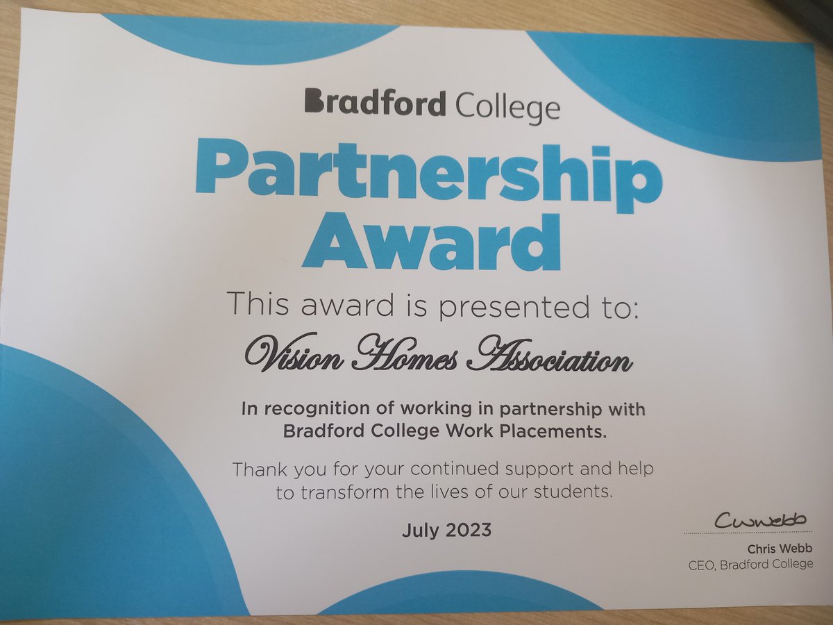 VHA_VisionHomes's tweet photo. Congratulations to Maraj Butterfield and the Team at our Ouzel Drive, Bradford service who have won a Partnership Award for working with Bradford College to provide work placements for students. #PartnershipAward #PartnershipWorking https://t.co/CfYPeP5IMJ
