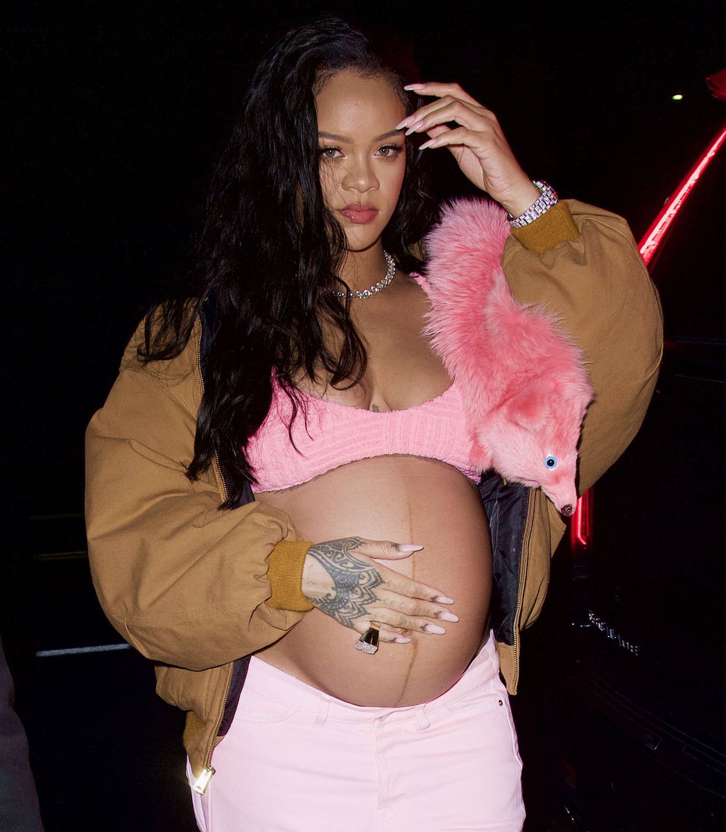 According to Media TakeOut, Rihanna has given birth to her second child, a baby girl.