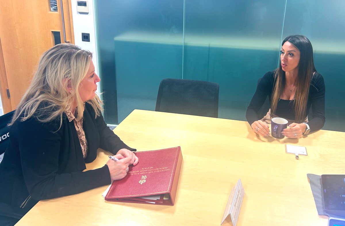 Mims Davies MP (@mimsdavies) on Twitter photo 1 of the most inspiring leaders is <a href="/Sab_CohenHatton/">Dr Sab Cohen-Hatton</a> -we recently got together to talk about social mobility & her journey out of homelessness.
-<a href="/DWPgovuk/">Department for Work and Pensions</a> is working with employers to support those affected esp our young people-thank you Sabrina,for your insight,ideas & engagement 1 of the most inspiring leaders is <a href="/Sab_CohenHatton/">Dr Sab Cohen-Hatton</a> -we recently got together to talk about social mobility & her journey out of homelessness.
-<a href="/DWPgovuk/">Department for Work and Pensions</a> is working with employers to support those affected esp our young people-thank you Sabrina,for your insight,ideas & engagement