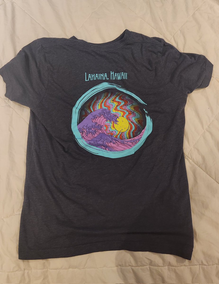 PARAGON CAUSE (@paragoncause) on Twitter photo Unbelievable, this shirt was purchased a few months ago, now this town is gone. #Hawaii #Hawaiifire Unbelievable, this shirt was purchased a few months ago, now this town is gone. #Hawaii #Hawaiifire