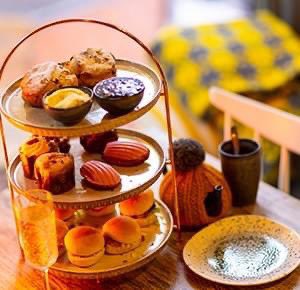 EnjoyStaffs's tweet photo. Celebrate National Afternoon Tea Week by entering our competition! Check out the link to read our blog, more details and to enter now! #afternoonteaweek 
Thank you to 
@PomsKitchen for our amazing prize! 

https://t.co/HjKdrjGalP https://t.co/Xv1gCg7Ugz