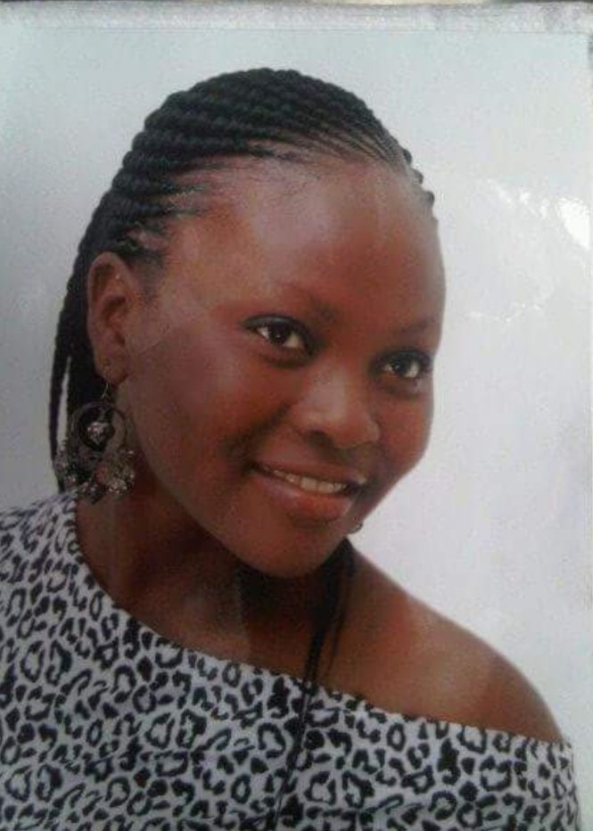Tumininu247's tweet photo. Just because it is Thursday! Ha! Top yi ri shege banzai lowo mi😹 #Throwback  #Thursday #memories #year2011 https://t.co/6q29aWtS19