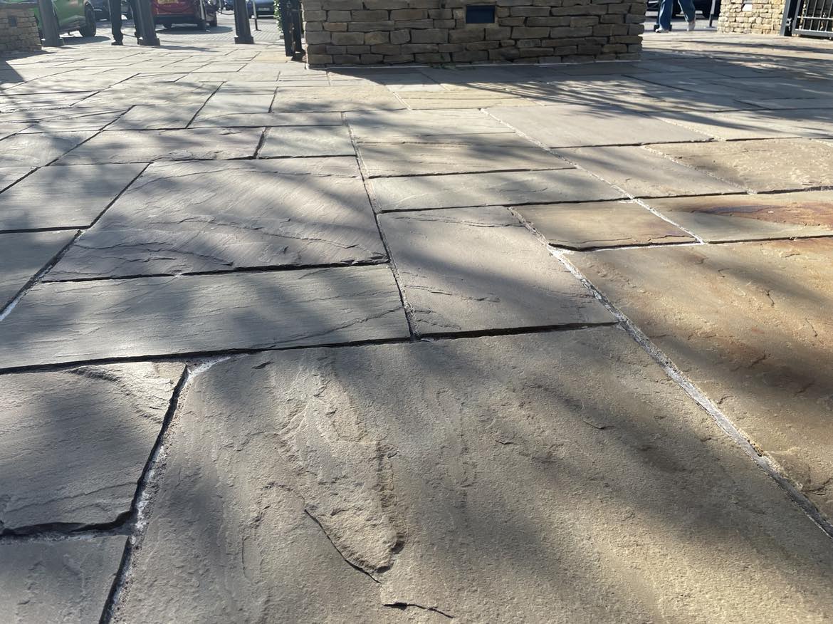 Stoneworld_Oxon's tweet photo. Recently, in a rare moment of weekend sunshine, we were able to visit #Bicester Village and take a look at our #Raj Green #sandstone #paving, installed over a decade ago. Still looking great, with thousands of shoppers passing over every year. 

#stone #mason https://t.co/H9qyRbw0vw