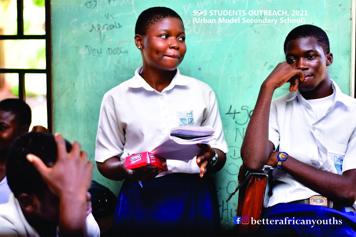 BetaAfriYouths's tweet photo. Sensitizing Africa youths is like lightening a torch that ignites positive transformation across the continent - Wangari Maathai @WangariMaathai 

School outreach at Urban Model Comprehensive Secondary school, Udemezue street, Abakaliki

#BAYFoundation #Africa #youths #iyd #team https://t.co/GTLJ9TQ9Qx