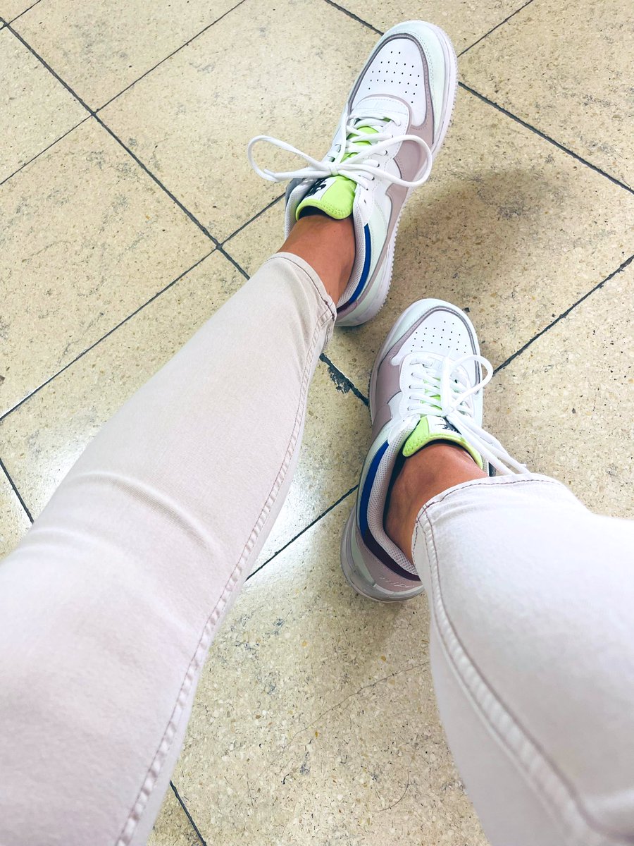 FinDomQueenT1's tweet image. 😈😈😈 Wieder sauber!!! 😈😈😈
🐷Braves Piggy 🐷 

#paypig #geldsklave #geldherrin #herrin #cashslave #zahlsklave #zahlschwein #feet #sklave #mistress #cashcow #sklavenaufgaben #findom #geldsklaven #paypigswanted #luxusherrin #slave #sneakers #money #dominanz @Giovann64108095