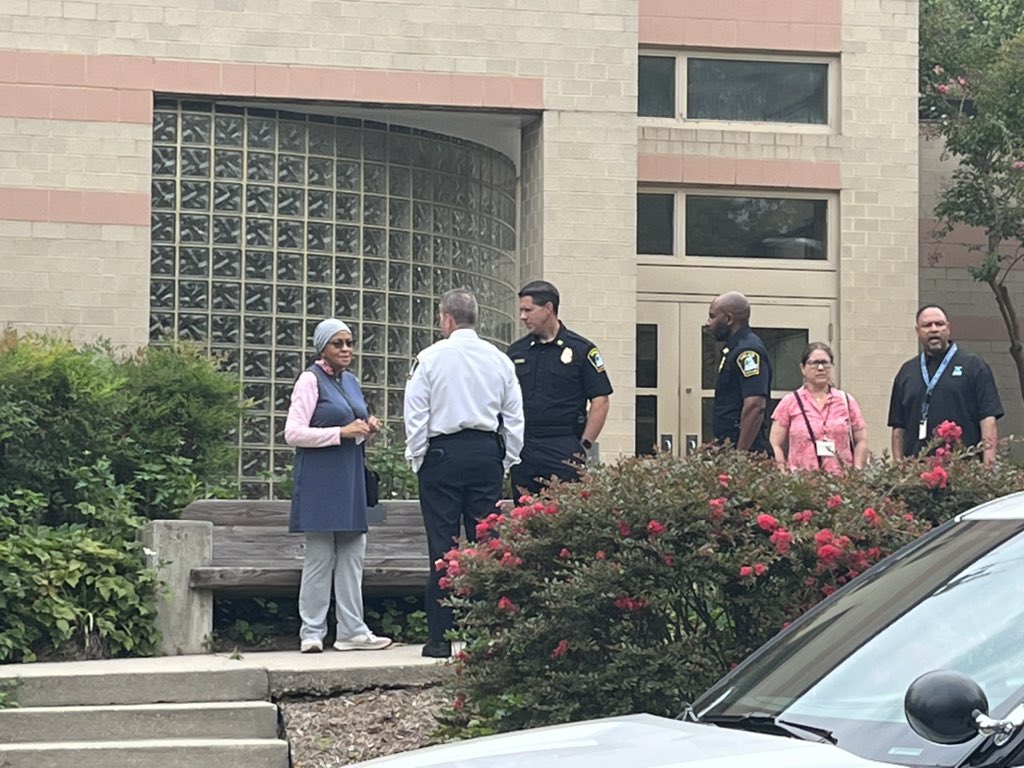 Brad7News's tweet photo. In just a moment @greenbeltpolice will give an update on the search for missing @pgcps teacher Mariame Toure Sylla. https://t.co/8D6XbNews5