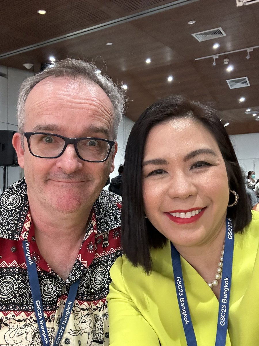wanilada's tweet photo. With Prof Phil With Prof. Phil Hugenholtz, the legend of “￼microbial dark matter”

Super excited to meet and to have such a fruitful discussion with him 🙏. 

Note that there are three biological replicates of the selfies. 
#gsc2023  #genomicsstandardconsortium https://t.co/8leWK7FTnG