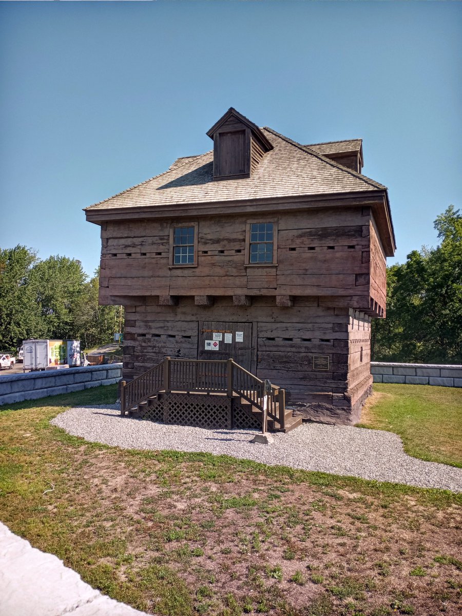 kaitcarson's tweet photo. I love Maine. This blockhouse, located in Fort Kent, is the last remaining original blockhouse of the bloodless Aroostook War #amwritingmystery #aroostookcounty #mainelife #fortkentme #mainewriter https://t.co/FSWl3QdKuS