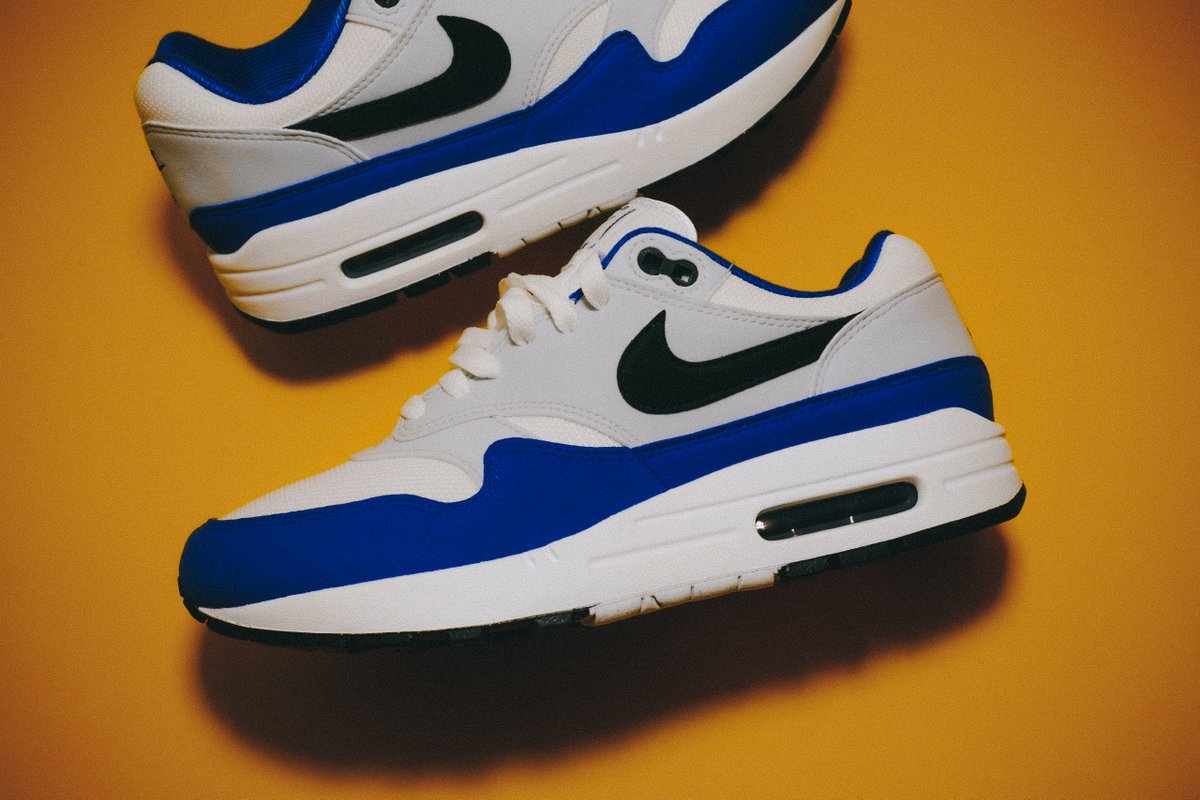 KicksFinder's tweet photo. Ad: NOW LIVE!
Nike Air Max 1 "Deep Royal Blue"

SP https://t.co/KXqgwfcx88
WS https://t.co/xRM04Kb0nH
TAKOUT NY https://t.co/CpY9Dsae1l
EB https://t.co/P79rIihlnT
CNCPTS https://t.co/8rvavcaLie
DTLR https://t.co/ctK00oYMAI
SNS https://t.co/rwwXZHTNW5 https://t.co/amoA2rKqAd